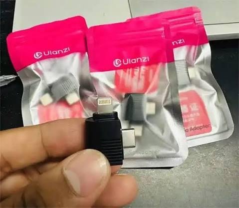 Ulanzi A100 Type-C to Lightning Microphone Audio Adapter
